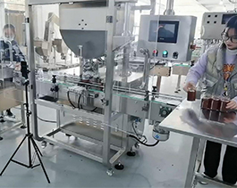 2021款醬料極速灌裝機，挑戰(zhàn)多頭醬料灌裝系統(tǒng)100天